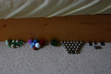 подредени топчета  | ordered marbles   